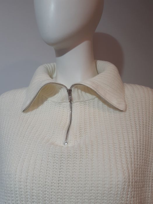 Sweter Shein z zamkiem