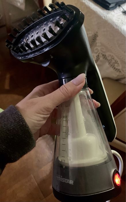 Ferro a vapor vertical Tristar