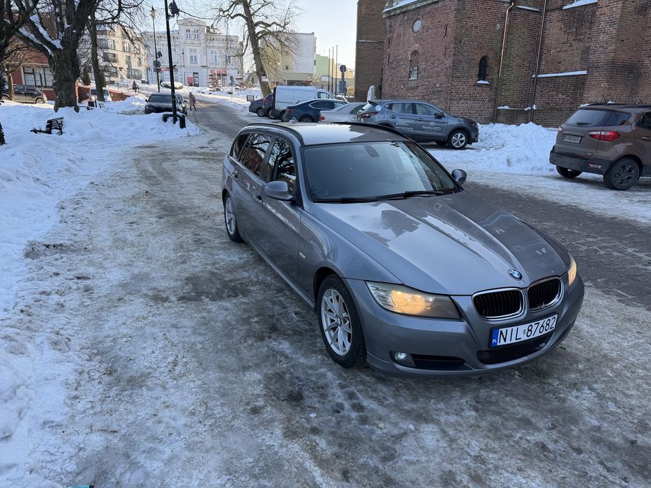 BMW 318d, 2011, klima, nawi, tempomat, skora.