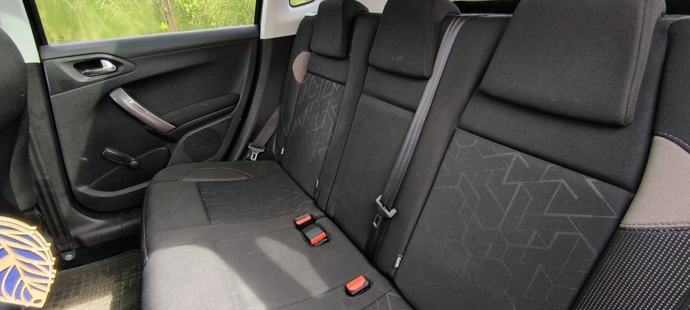 Peugeot 2008 1,2 VTi benzyna 2015r 82KM