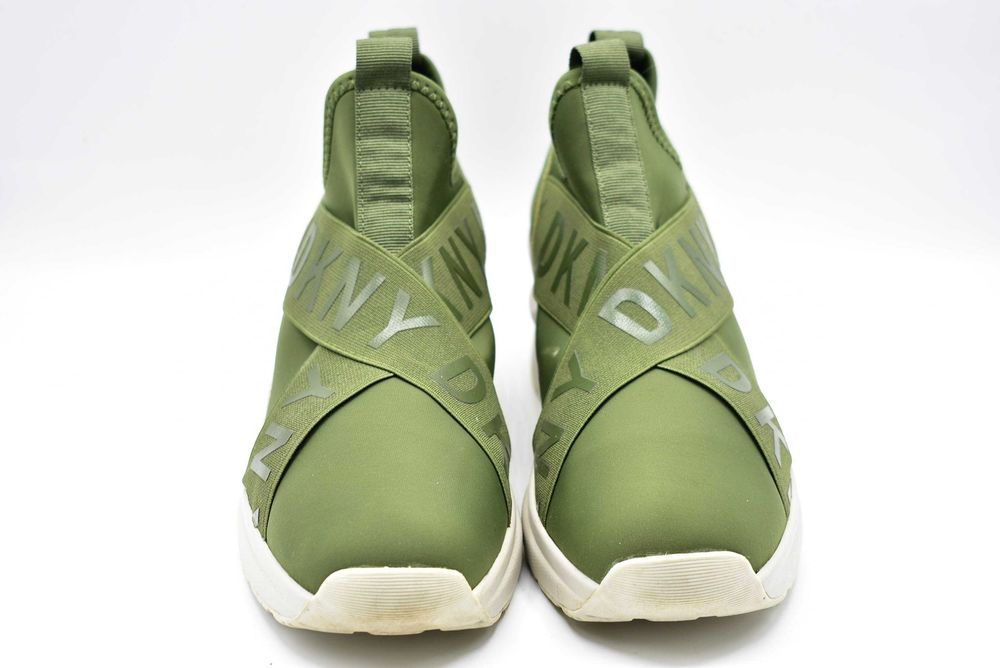 Sneakersy DKNY
Slip In  roz. 42