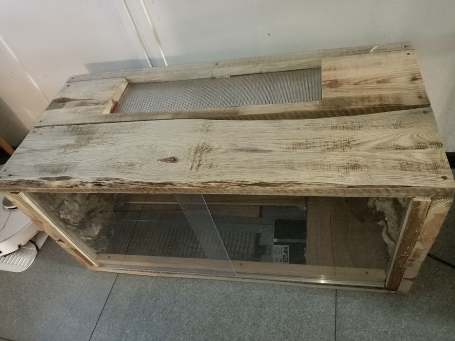 Terrarium 85x38 wys.42