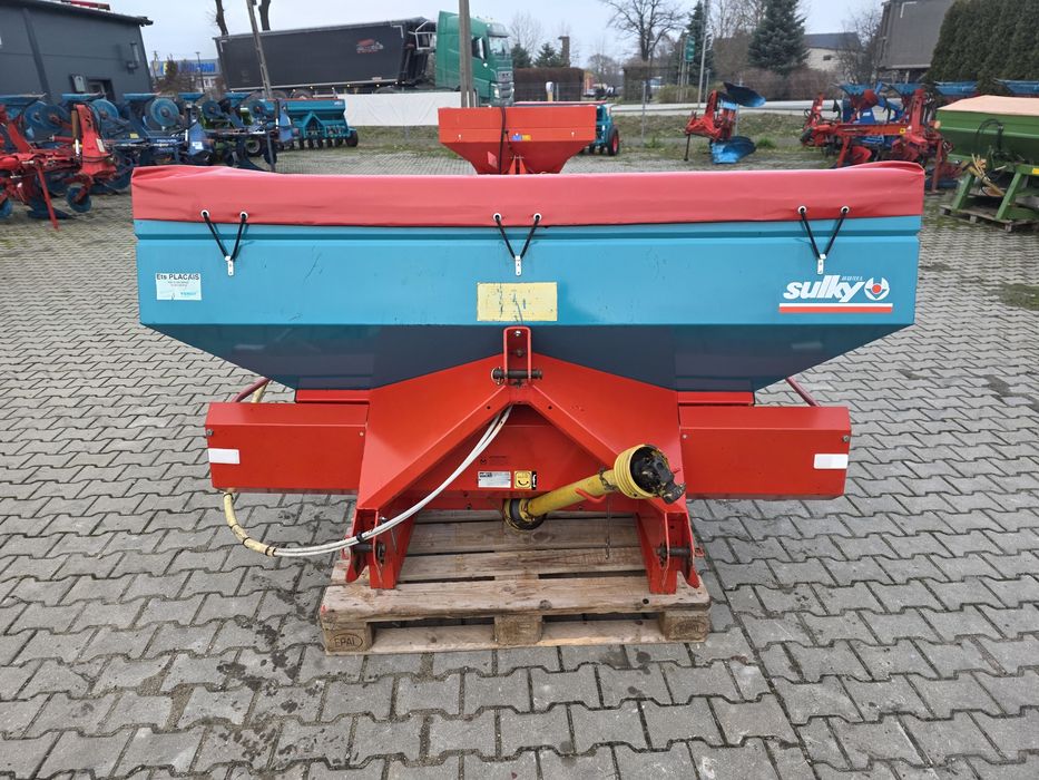 Rozsiewacz nawozów 1200L Sulky DPX 1155 ładny