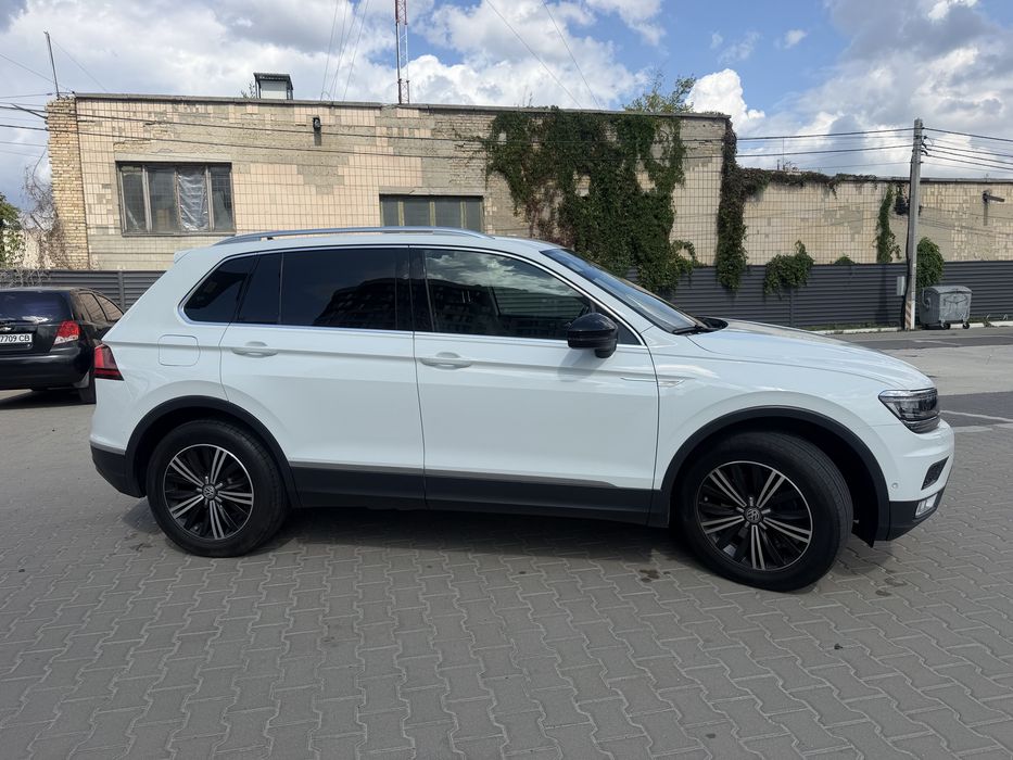 Volkswagen Tiguan 2016 VIN WVGZZZ5NZHW305499 фото оголошення 2 з 20