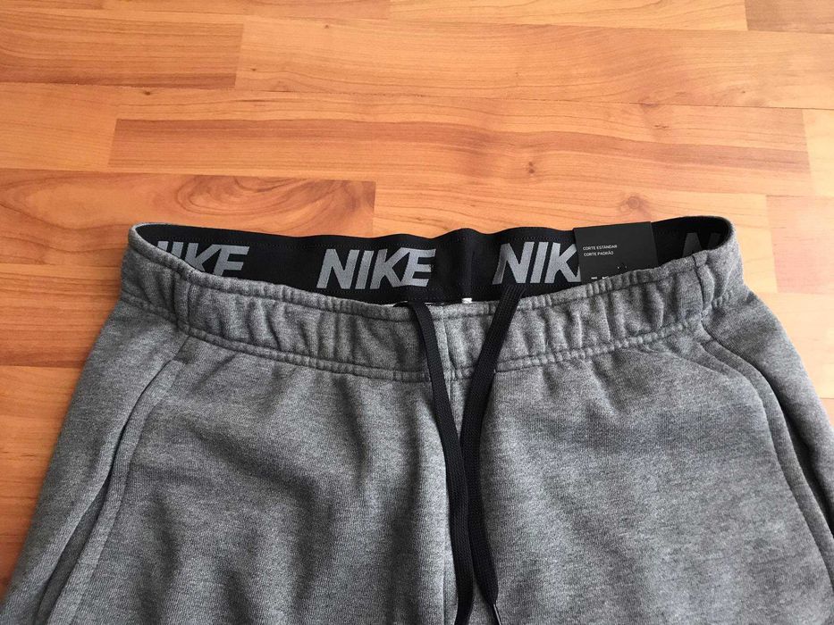 Calças Nike Dry standard fit tamanho S homem jogger