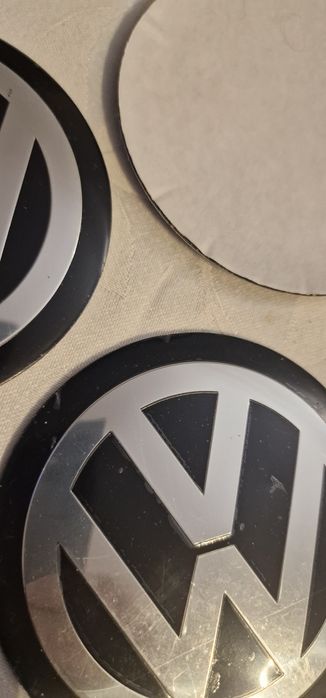 Centro de jantes VW, 9cm diâmetro,  3 unidades.