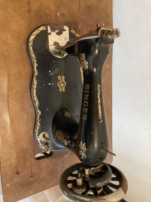 Máquina costura Singer muito antiga ano 1871
