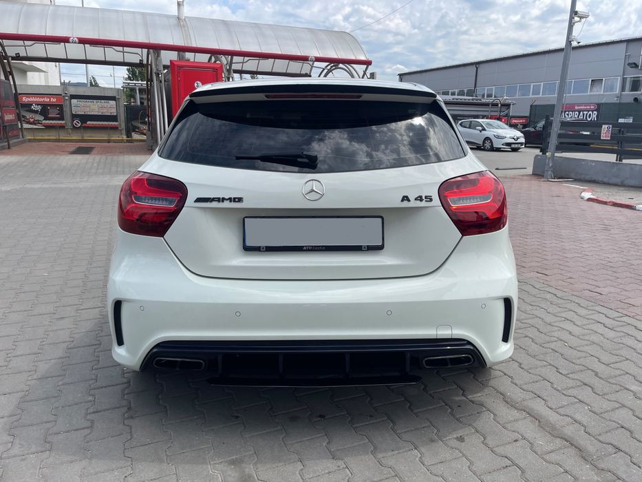 Mercedes A45 2017 381cv