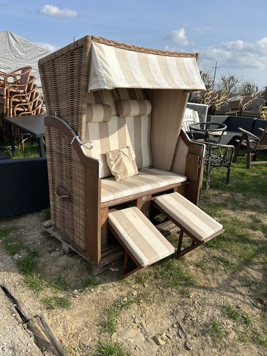 ładny kosz plażowy