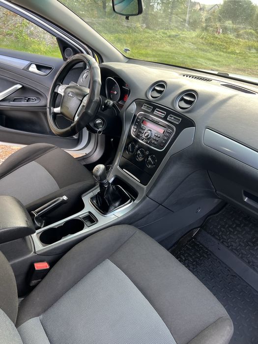 Ford Mondeo 2011рік