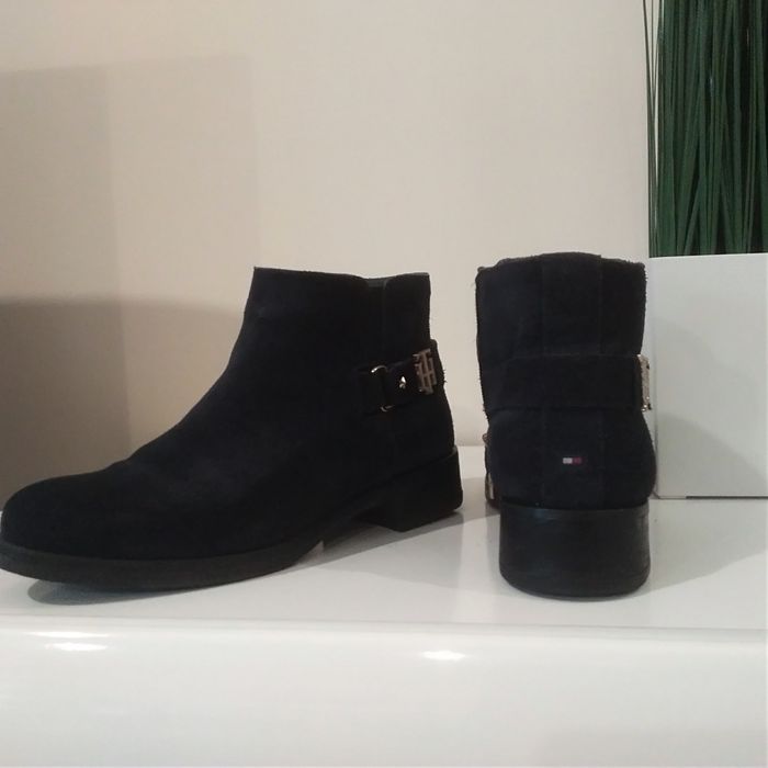 Tommy Hilfiger oryginalne zamszowe granatowe buty botki damskie 36/37