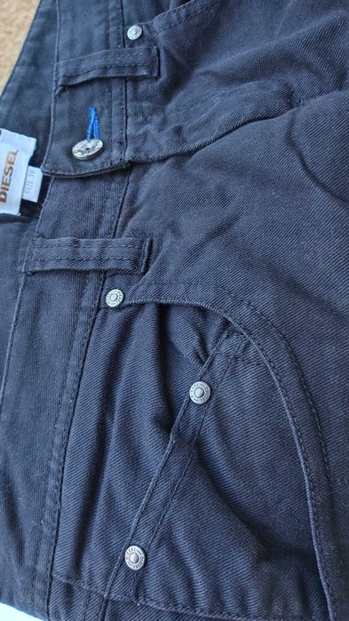 Calças de ganga da Diesel.