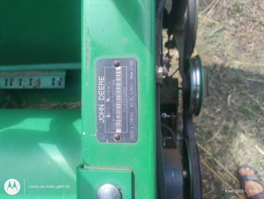 Продам жниварку John Deere 630 F