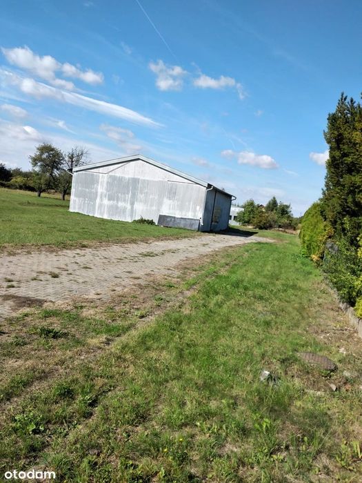 Sprzedam działkę (3518 m²) z obiektem handlowo-usł. oraz domem (124m2)