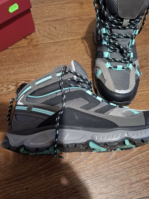 Nowe buty trekingowe