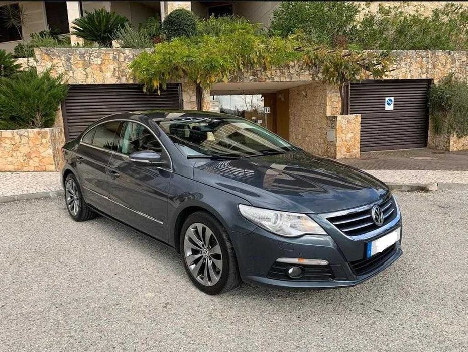 Volkswagen Passat CC 2.0 TDI - Ano 2009 -
