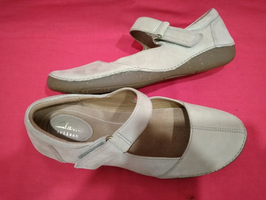 Новые кожаные туфли Clarks 37 размер