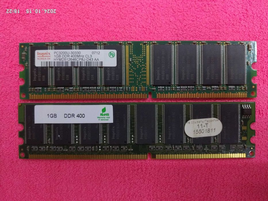 Комплект SDRAM DIMM Hynix DDR400 PC3200U CL3 на 2Gb (Intel/AMD)