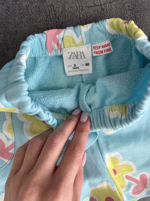 Дитячий костюмчик Zara 3роки 98 розмір!