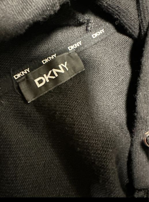 Трикотажна кофта від DKNY