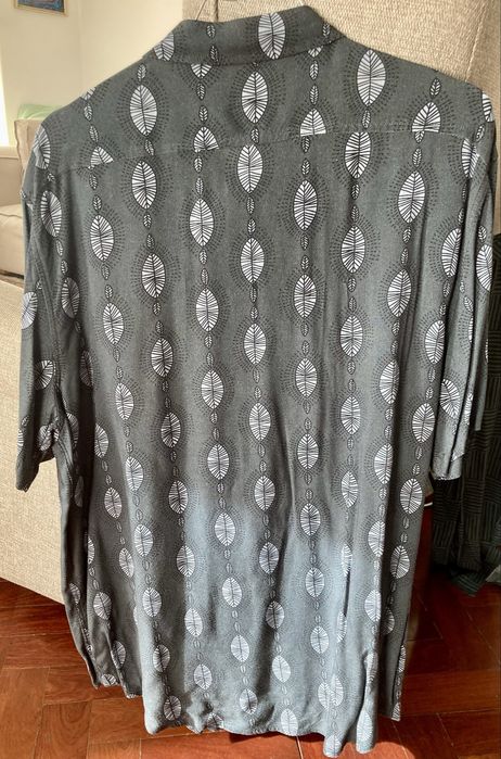 Duas Camisas Oslo