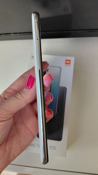 Телефон  Redmy Note 10S