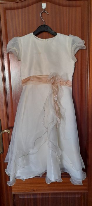 Vestido de cerimónia criança
