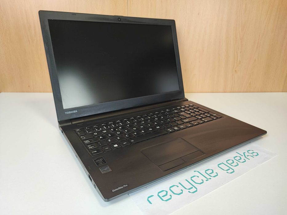 Toshiba Satelite Pro R50-B-119 i5 4210u 8GB RAM DDR3 240GB SSD SATA