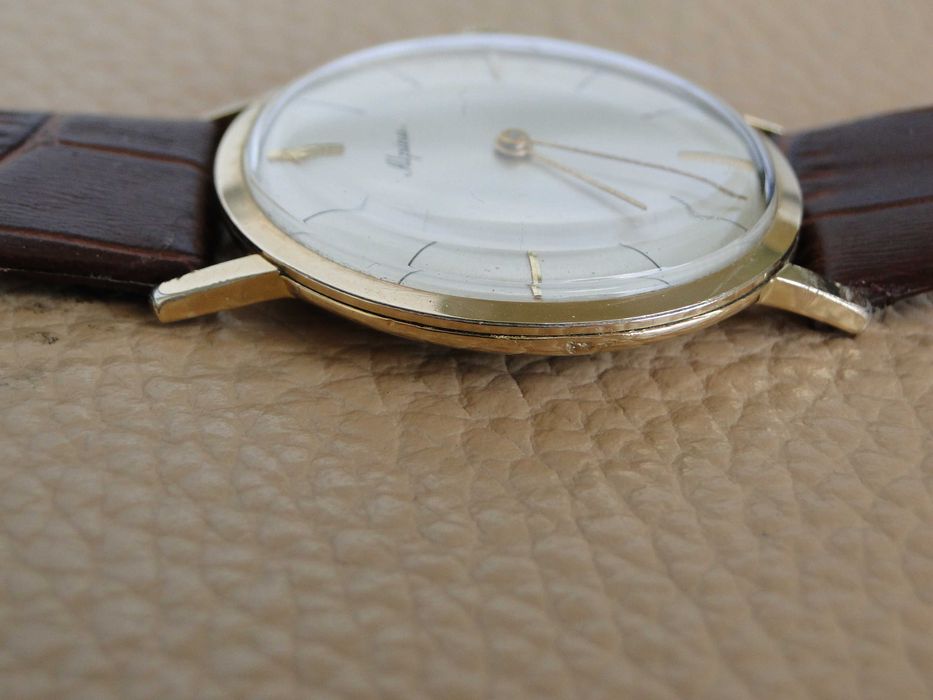 Alpina - piękny szwajcarski garniturowiec