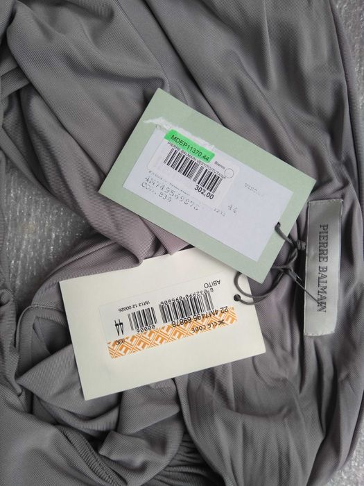 Жіноча сукня PIERRE BALMAIN Paris. 100% орігінал, made in Italy.