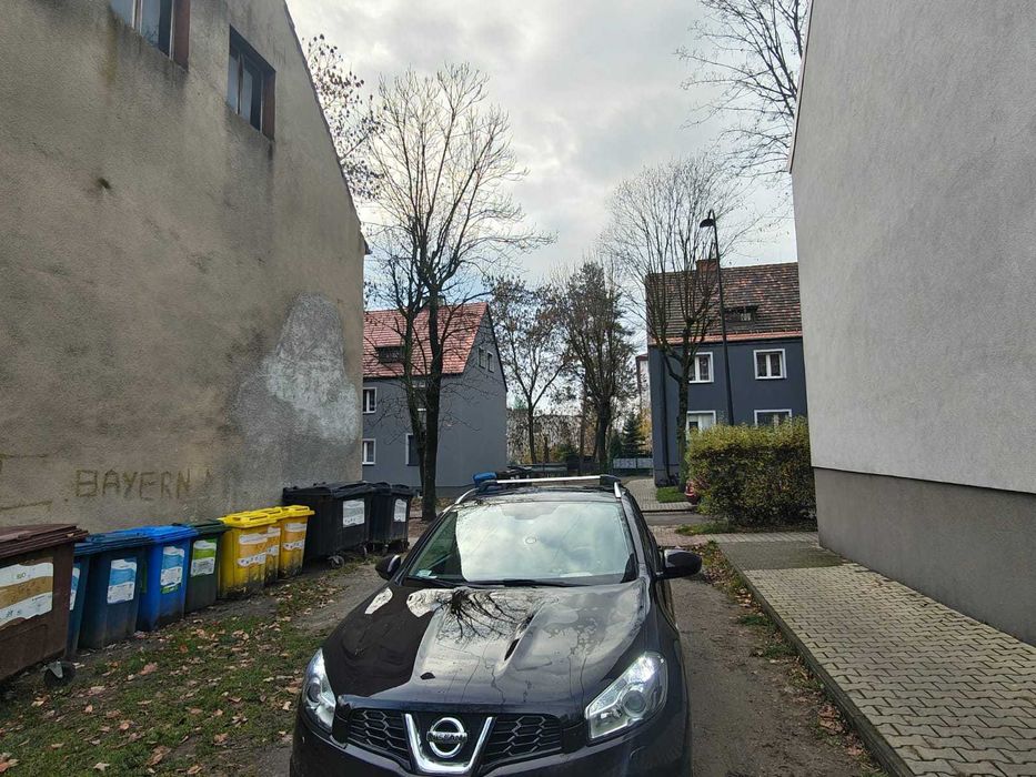 Nissan Qashqai 1.6 benzyna