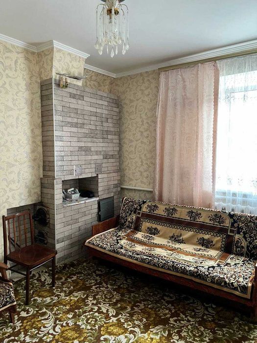 Продаж 1п будинку з ділянкою 36 соток в с.Садове