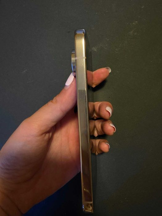 Google Pixel 10 Pro 256GB Porcelain – Como Novo, Fatura e Garantia + 3 Capas Grátis