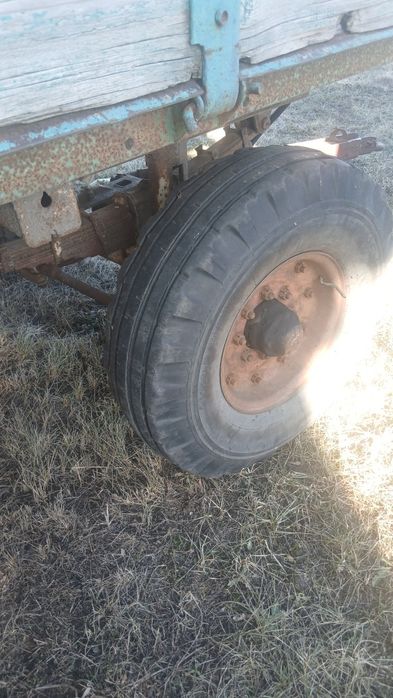 Продам прицеп 2птс4