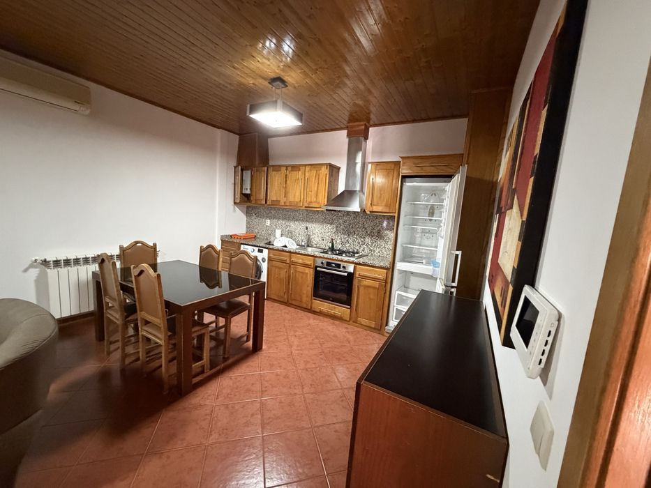 Moradia geminada T3