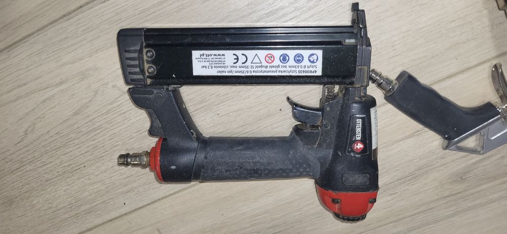 Продам шпиличник пневматический и шланги.