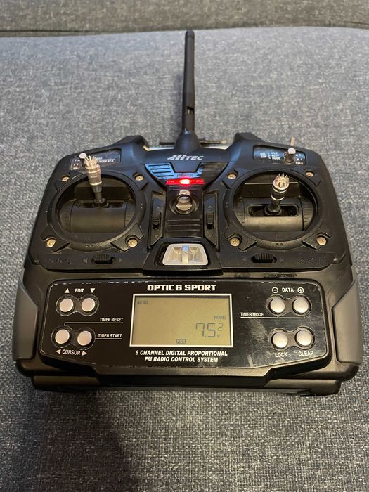 Kontroler Hitec Optic 6 radio pracujące w modulacji 2,4 GHz