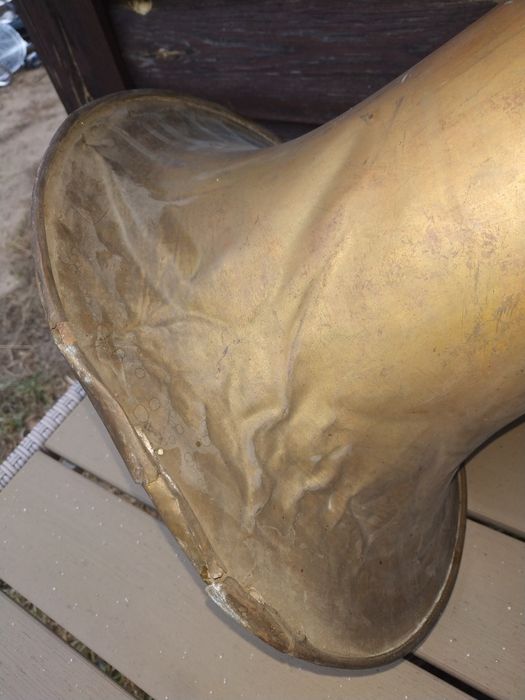 Duży retro mosiężny róg waltornia dekoracja rekwizyt do sesji zdjęciow