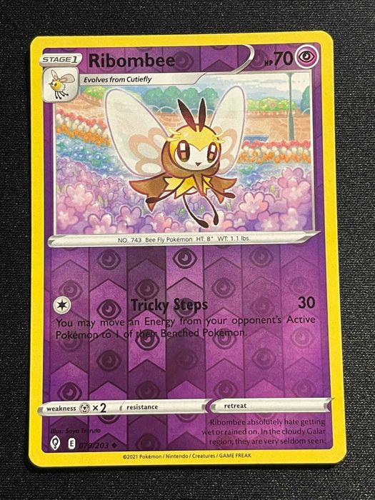 Carta Pokémon Ribombee 79/203 Evolving Skies