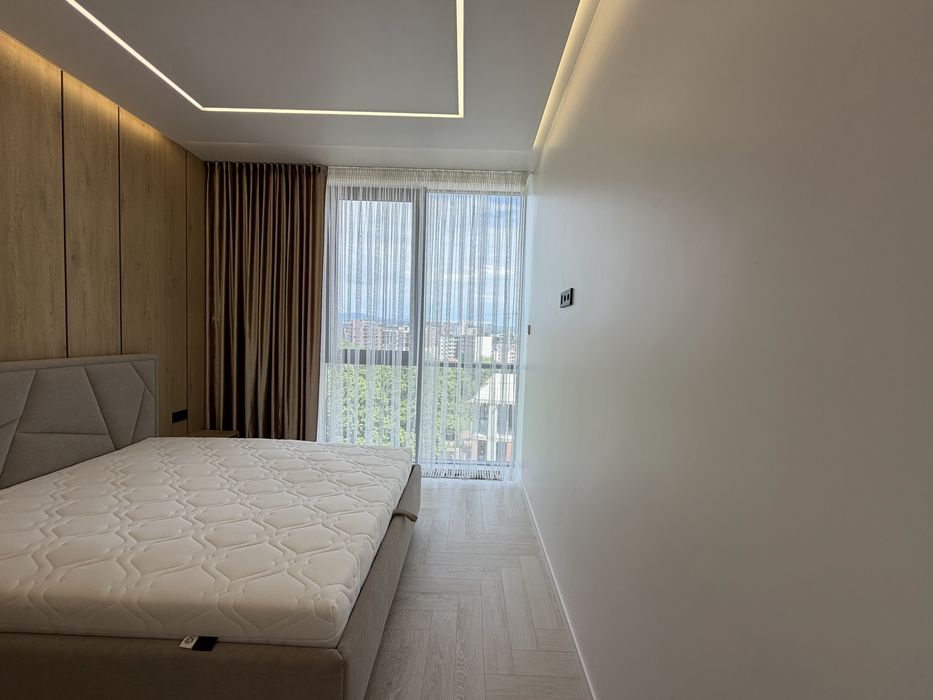 Продаж видової трикімнаткої по набережній , Uzh Towers