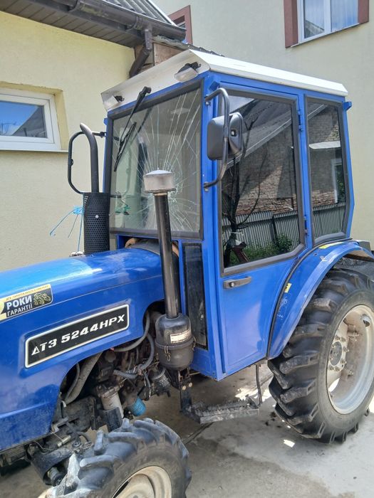 Продам кабіну на мінітрактор дтз