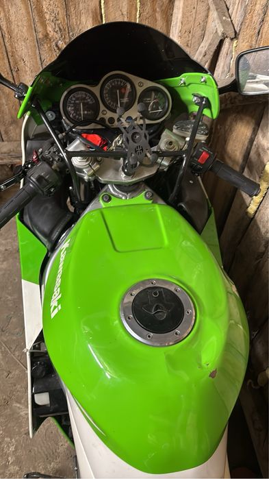Kawasaki Ninja ZX6R 600