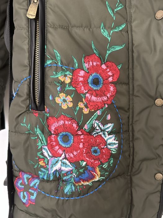 Przepiękna parka marki desigual