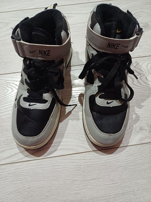 Кросівки зимові утеплені найк 37 23.5 см