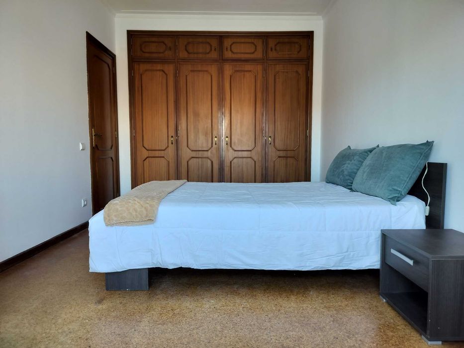Apartamento T4 em Gaia