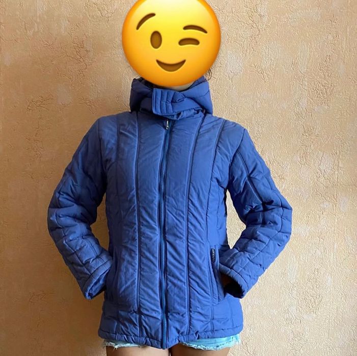 Зимова жіноча куртка Armani Jeans розмір М