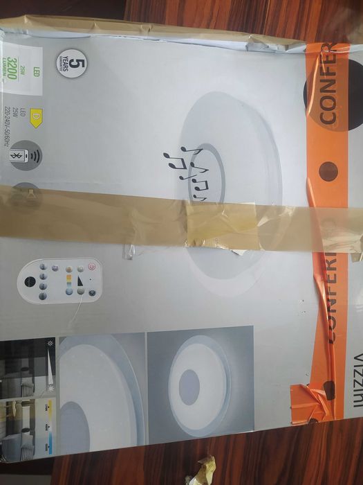 Candeeiro de teto Inspire Vizzini com altifalante