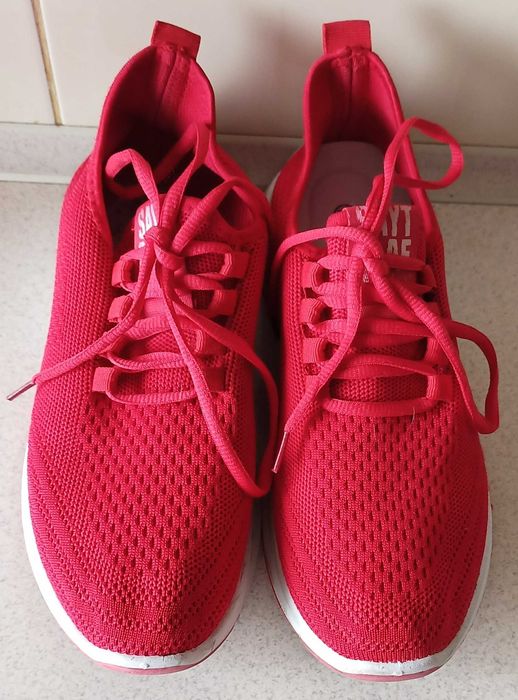 Buty sportowe damskie, Nr 40, wkładka 26 cm, stan idealny