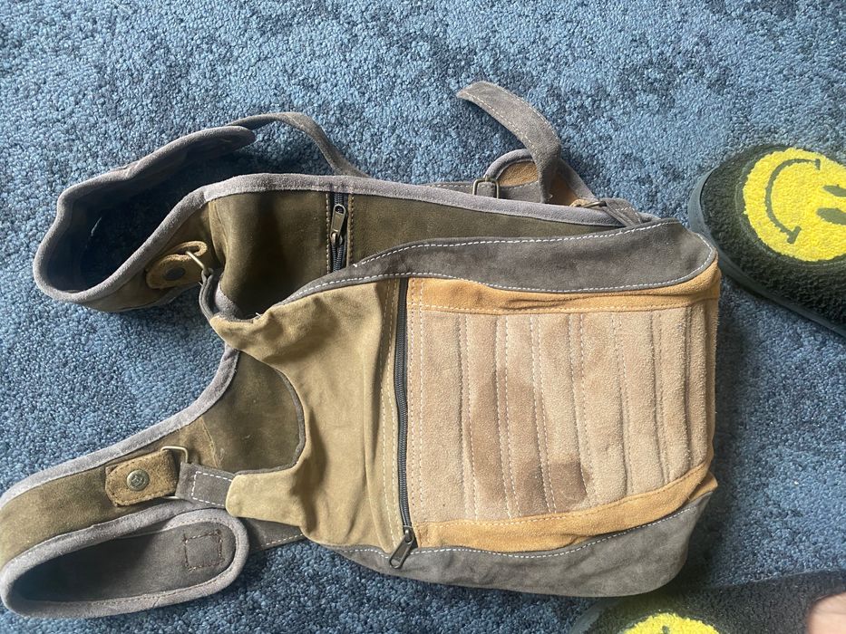 Mochila de pele castanha