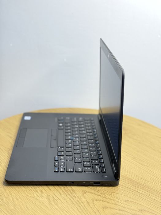 Надійний та зручний ноутбук Dell Latitude 7470 / i5-6300U / 8GB + SSD 256GB